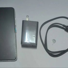 ASUS Zenfone 8 本体 充電器付き