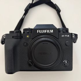 FUJIFILM X-T4 ミラーレス一眼 ブラック