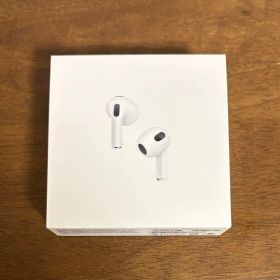 【AirPods 第３世代】中古品⭐︎箱あり・アクセサリ類未使用 正規品