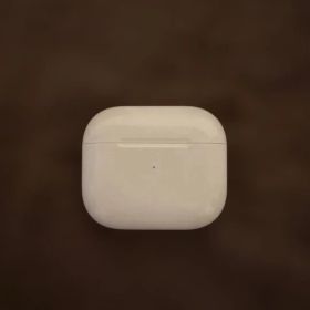 AirPods 第3世代 Apple ワイヤレスイヤホン アップル