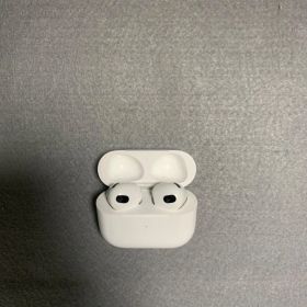 中古 AirPods 第3世代 Lightning充電口