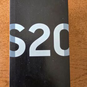 Samsung Galaxy S20 5G au 純正カバー付き！