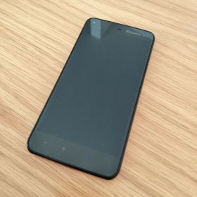 SHARP ＊ AQUOS PHONE ZETA SH-01F