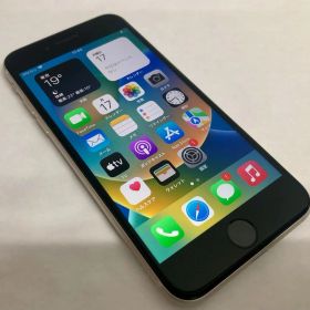 【金モバ】★大特価★美品★simフリー★iPhone SE 第3世代 (SE3)/64GB★スターライト★バッテリー84％★利用制限〇★Apple★ios★