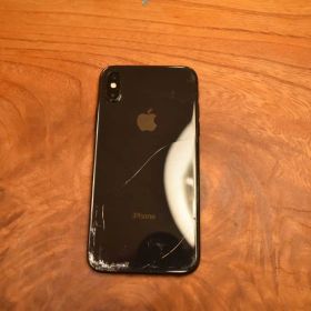 iPhone X 256GB 割れあり
