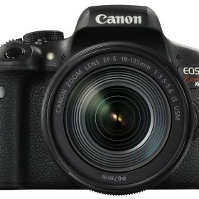 【中古】【非常に良い】Canon デジタル一眼レフカメラ EOS Kiss X8i レンズキット EF-S18-135mm F3.5-5.6 IS USM 付属 KISSX8I-18135ISUSMLK