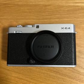 FUJIFILM X-E4 ミラーレス一眼