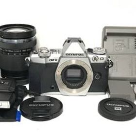 オリンパス OLYMPUS OM-D E-M5 Mark II & M.ZUIKO DIGITAL 14-150mm F4-5.6 II ED MSC レンズキット #9415MPC0518NV09MM