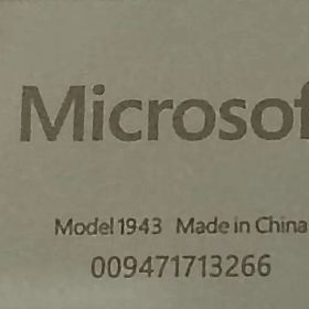 Microsoft Surface Laptop Go（第1世代）