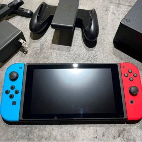 Nintendo Switch 本体 赤/青 Joy-Con付き ジャンク扱い
