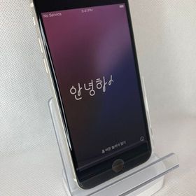 バテッリ88％iPhoneSE第3世代64GBスターライトSIMフリー美品当日発送