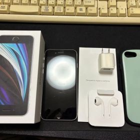 Apple iPhone SE2 128GB ホワイト & iFaceケース