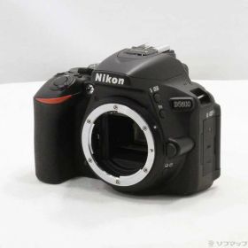 【中古】Nikon(ニコン) NIKON D5600 ボディ 【258-ud】