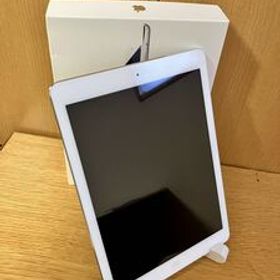 iPad Air Wi-Fiモデル 16GB MD788J/A [シルバー] ケーブル未使用、未開封