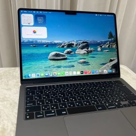 MacBook Air M2 8GB/256GB 13.6インチ