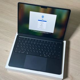 Apple MacBook Air M2 13.6インチスペースグレイ美品