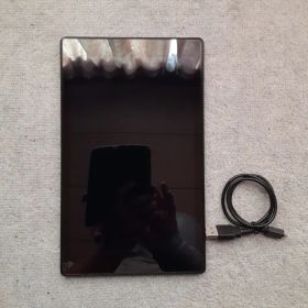 Amazon Fire HD 10 第7世代 SL056ZE