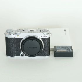 [美品 | シャッター数8,270回] FUJIFILM X-M5 [ボディ シルバー] | ミラーレス一眼カメラ