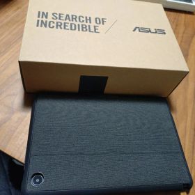 ほぼ未使用ASUS Chromebook CZ1000DV 本体