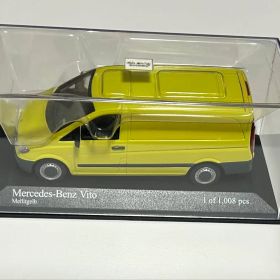 ミニチャンプス Mercedes-Benz Vito