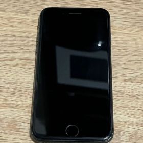 iPhone 8 ブラック 本体