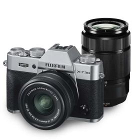 【中古】富士フイルム(FUJIFILM) ミラーレス一眼カメラ X-T30ダブルズームレンズキット シルバー X-T30WZLK-S