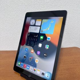 iPad 第6世代 (9.7インチ) 32GB WiFi + セルラー