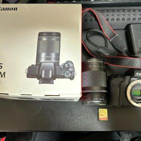 Canon EOS Kiss M 18-150mmレンズ付き