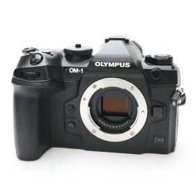 【中古】 《良品》 OM SYSTEM OM-1 ボディ 【センサークリーニング/再生ボタン部品交換/各部点検済】 [ デジタルカメラ ]