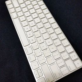 Apple Magic Keyboard シルバー/ホワイト USキーボード