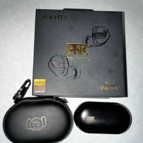 ピヤホン8 AVIOT TE-W1-PNK