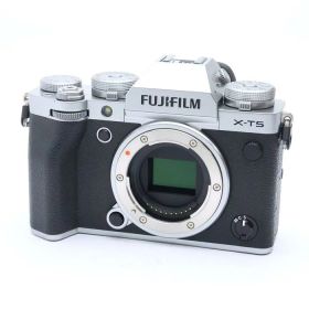 【中古】 《良品》 FUJIFILM X-T5 ボディ シルバー [ デジタルカメラ ]
