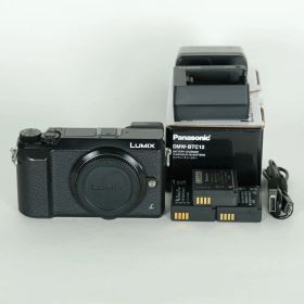 [良品 | シャッター数20,900回] Panasonic LUMIX DMC-GX7MK2 ボディ ブラック | ミラーレス一眼カメラ