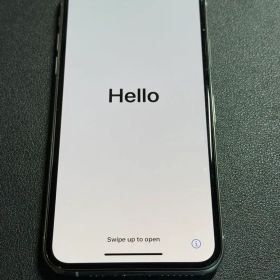Apple iPhone X ホワイト