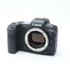【中古】 《美品》 Canon EOS R5 【アイピースカバー部品交換/各部点検済】 [ デジタルカメラ ]