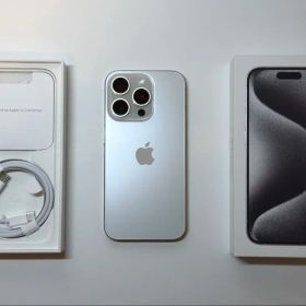 Apple iPhone 15 Pro シルバー 本体