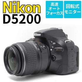 ショット数少の美品♪Nikon D5200 バリアングル液晶 フルHD動画撮影