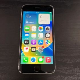 Apple iPhone SE2 128GB ホワイト