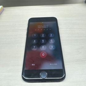 Apple iPhone 7 ブラック 本体