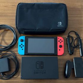 難あり NINTENDO SWITCH 本体 付属品全部あり 持ち運びケース付き