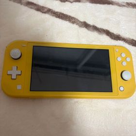ソフト付き Nintendo Switch Lite イエロー 本体