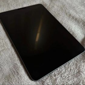 (美品)iPad Pro 11インチ (第4世代) 128GBスペースグレイ