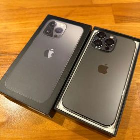 Apple iPhone13 Pro 256GB グラファイト おまけ