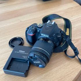 Nikon D5600 デジタル一眼レフカメラ 本体