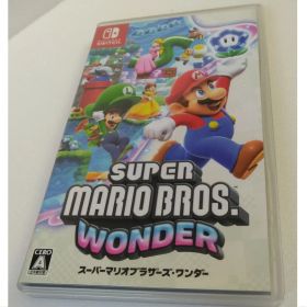 【中古】本物完動美品ニンテンドースイッチの人気のゲームソフトスーパーマリオブラザーズワンダー 2週間保証付き 〇J20-24-1