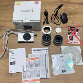 Nikon 1 J1 ホワイト レンズ2個付き