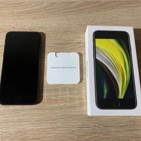 6550 iPhone SE 第二世代 64GB ブラック 動作確認済み