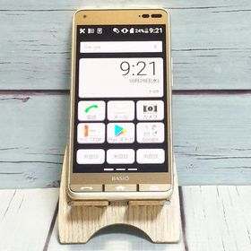 au BASIO3 KYV43 京セラ ゴールド 本体 白ロム SIMロック解除済み SIMフリー B713765