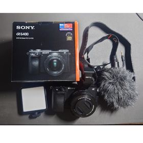 ソニー(SONY)のSONY α6400 レンズキット(ミラーレス一眼)