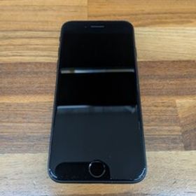 【新品同様・送料無料】 iPhone SE 第3世代 64GB ミットナイト バッテリー100％ ★SIMロック解除